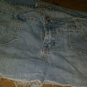 Levi shorts size 13